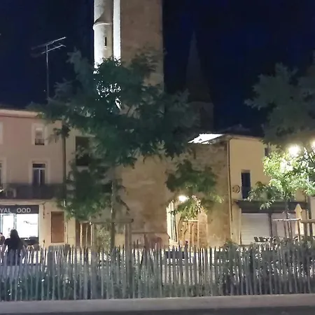Le Patio De La Place